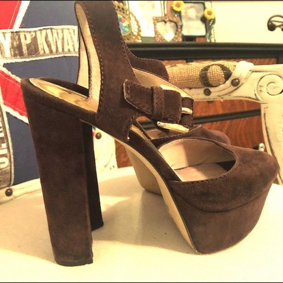 MICHAEL KORS LONDON BROWN SUEDE PLATFORM 6 1/2 - Picture 1 of 5